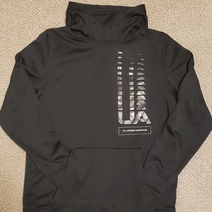 Under Armour Pull Over Hoodie